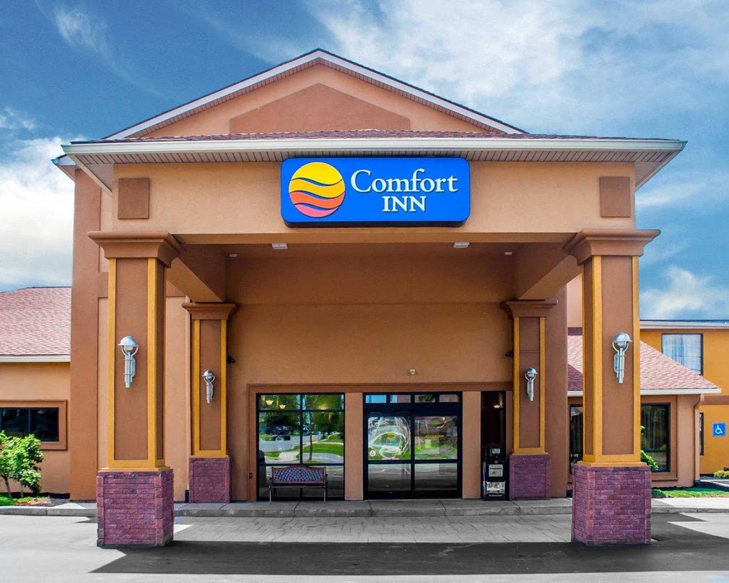 Comfort Inn Near Walden Galleria Mall | 475 Dingens St, Cheektowaga, NY 14206, USA | Phone: (716) 559-1512