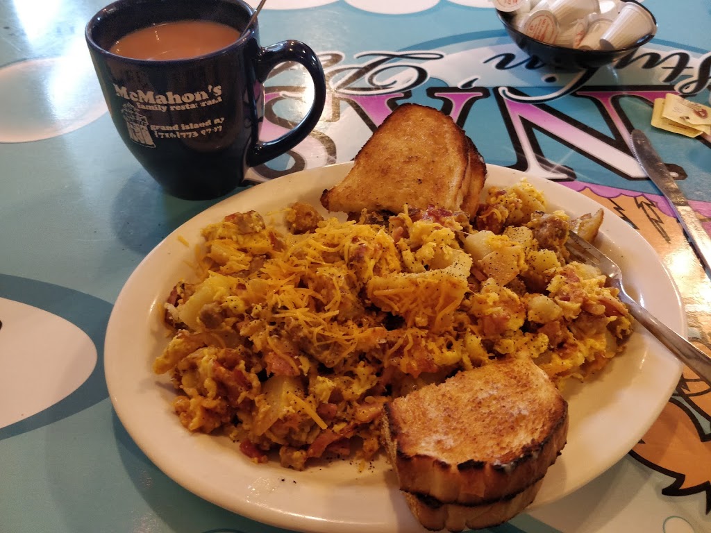 McMahons Family Restaurant | 1849 Grand Island Blvd, Grand Island, NY 14072, USA | Phone: (716) 773-9707