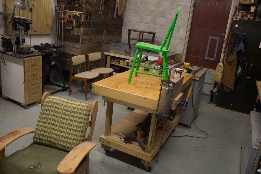 Chaise Restoration | 1569 Vercheres St, Orléans, ON K1C 6B8, Canada | Phone: (613) 720-4118