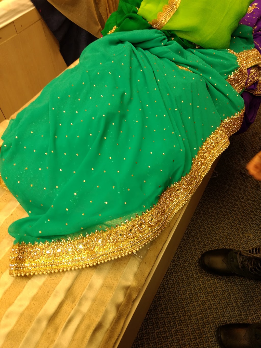 Sahiba Fashions | 2575 Steeles Ave E, Brampton, ON L6T 5T1, Canada | Phone: (905) 789-9002