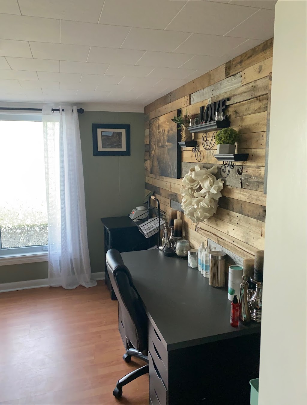 Hometown Aesthetics | 2200 Villiers Line, Indian River, ON K0L 2B0, Canada | Phone: (705) 931-1744