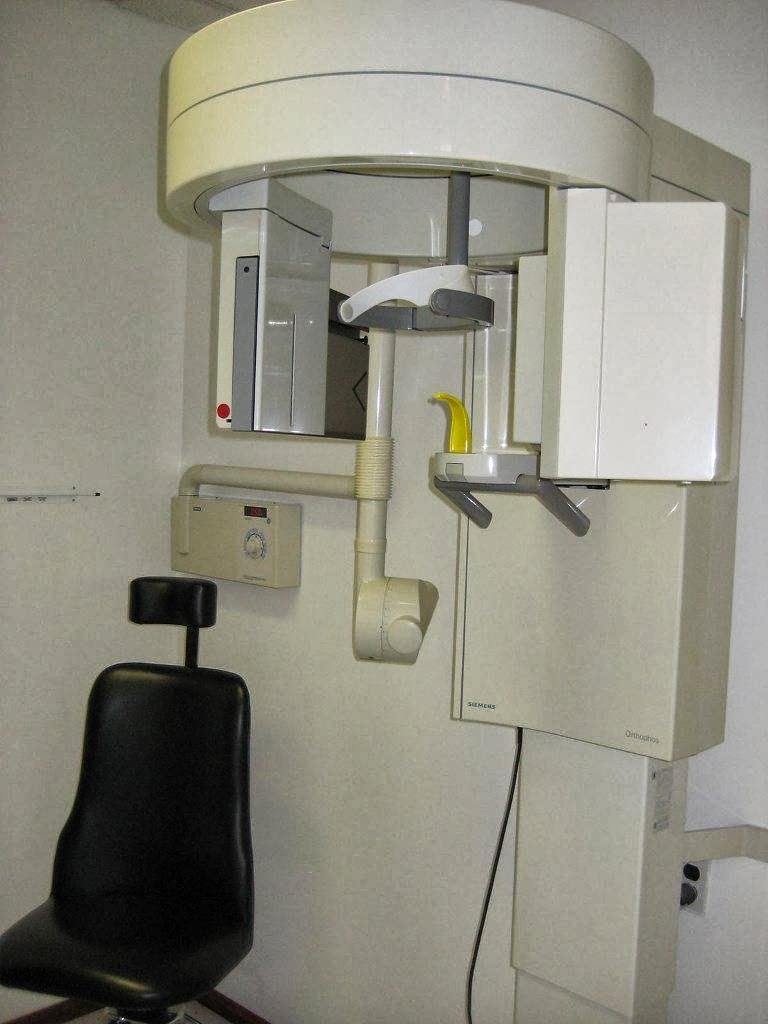 Centre dentaire et dimplantologie Dr. Jean-Francois Lemelin | 765 Boulevard Thibeau, Trois-Rivières, QC G8T 7A4, Canada | Phone: (819) 374-6636