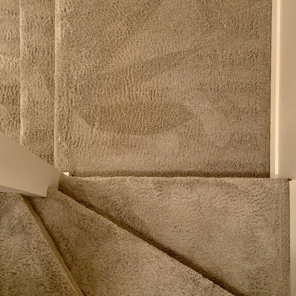 Aboveallcarpetandupholsterycleaning.com | 11 Paradise Acre, Chestermere, AB T1X 0M9, Canada | Phone: (403) 618-8123