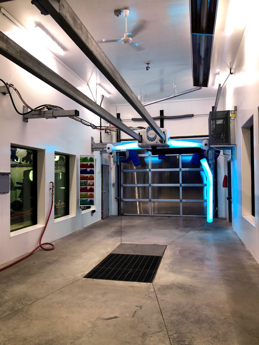 1/4 Mile Car Wash | 110 Southbank Blvd, Okotoks, AB T1S 0L3, Canada | Phone: (403) 982-6453