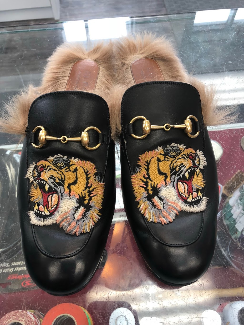 Sole Perfection Shoe Repair | 1460 Major MacKenzie Dr W unit n1, Maple, ON L6A 4H6, Canada | Phone: (905) 832-9545
