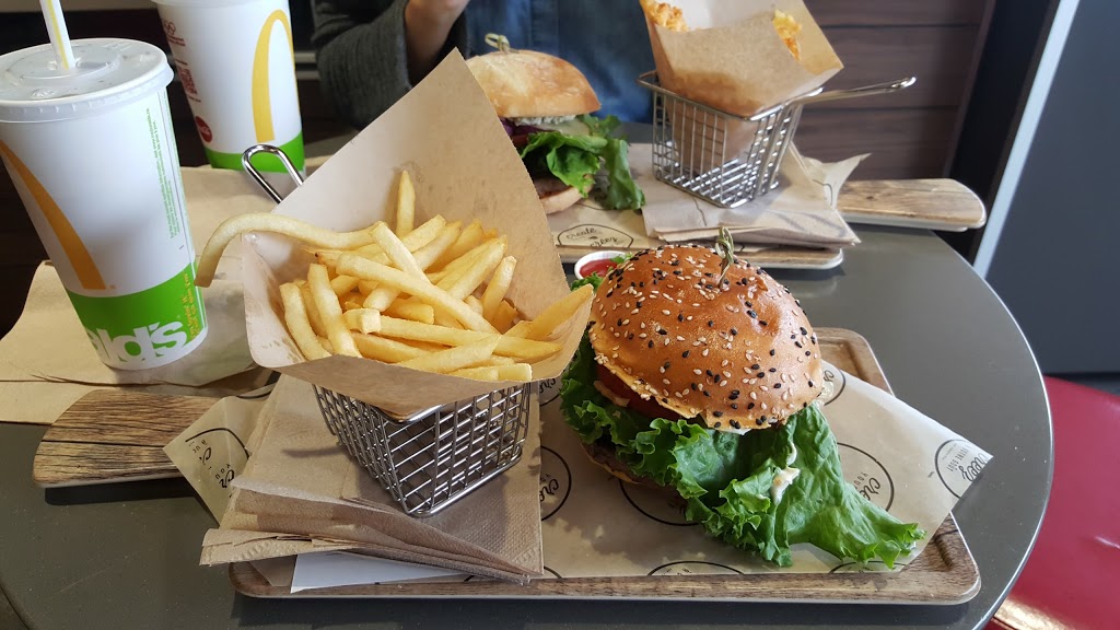 McDonalds | 2021 Kingsway, Vancouver, BC V5N 2T2, Canada | Phone: (604) 718-1060