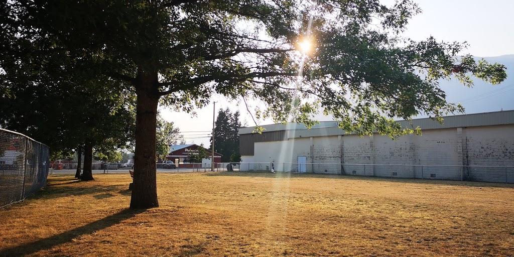 Hope BC Off-Leash Dog Park | 1055 6 Ave, Hope, BC V0X 1L4, Canada | Phone: (604) 869-5671