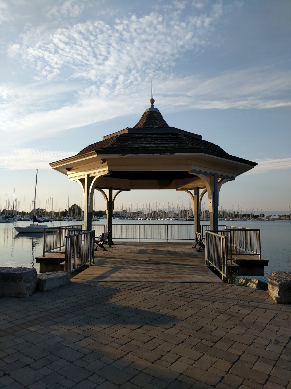 Humber Bay Promenade Park | 2195 Lake Shore Blvd W, Toronto, ON, Canada