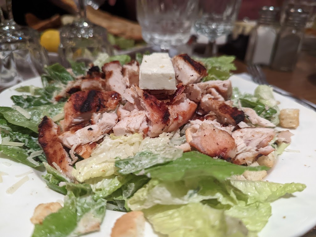 Au Vieux Duluth | 197 Rue de la Visitation, Saint-Charles-Borromée, QC J6E 4N6, Canada | Phone: (450) 394-8080