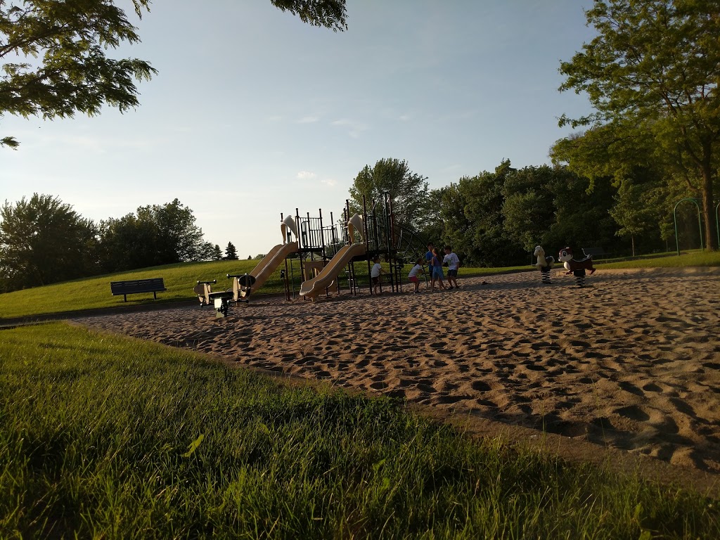 Parc des Explorateurs | Rue Quesnel, Boucherville, QC J4B 2Y8, Canada