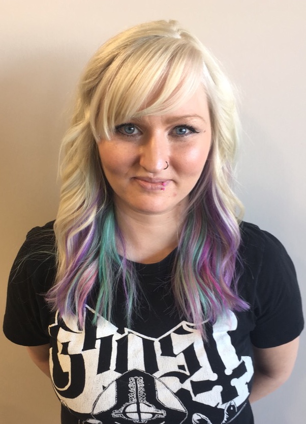 The Hair Room Inc | 4271 Lake Ave, Blasdell, NY 14219, USA | Phone: (716) 825-1012