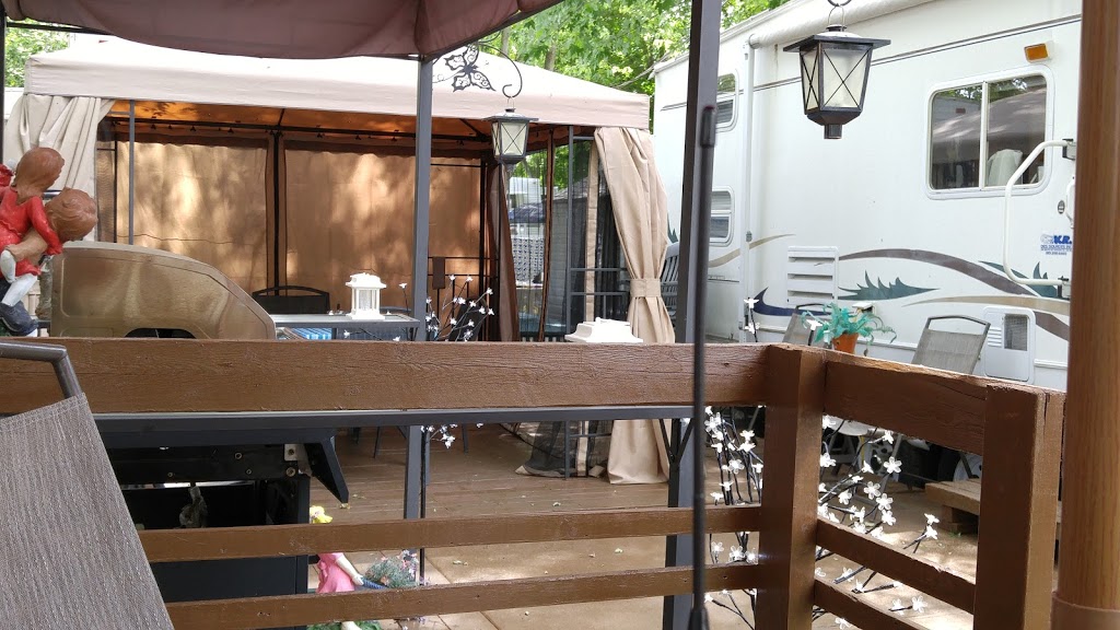Camping Plage des Sources | 1224 QC-139, Wickham, QC J0C 1S0, Canada | Phone: (819) 398-6636