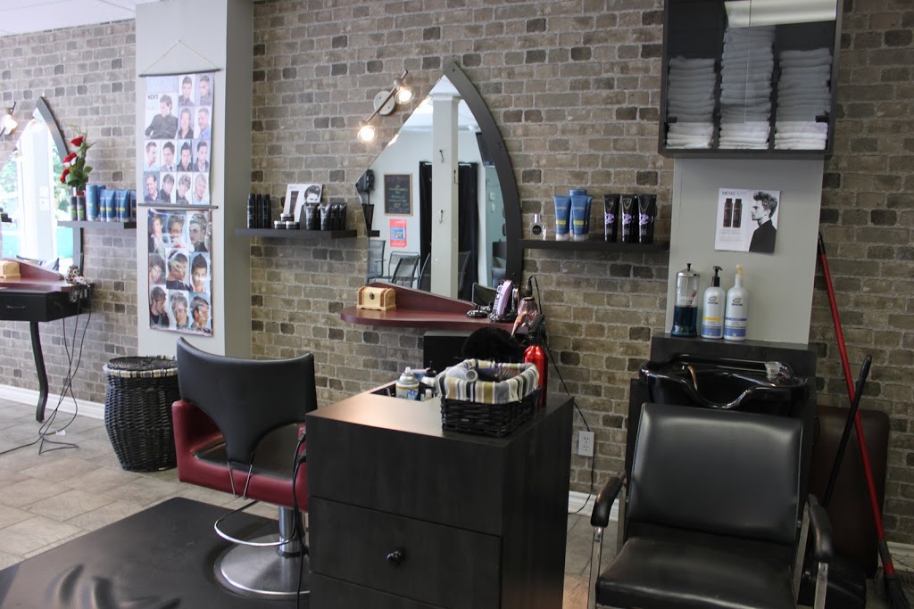 Barbières De St-Eustache (Les) | 51 Rue Saint-Laurent, Saint-Eustache, QC J7P 1W3, Canada | Phone: (450) 598-3330
