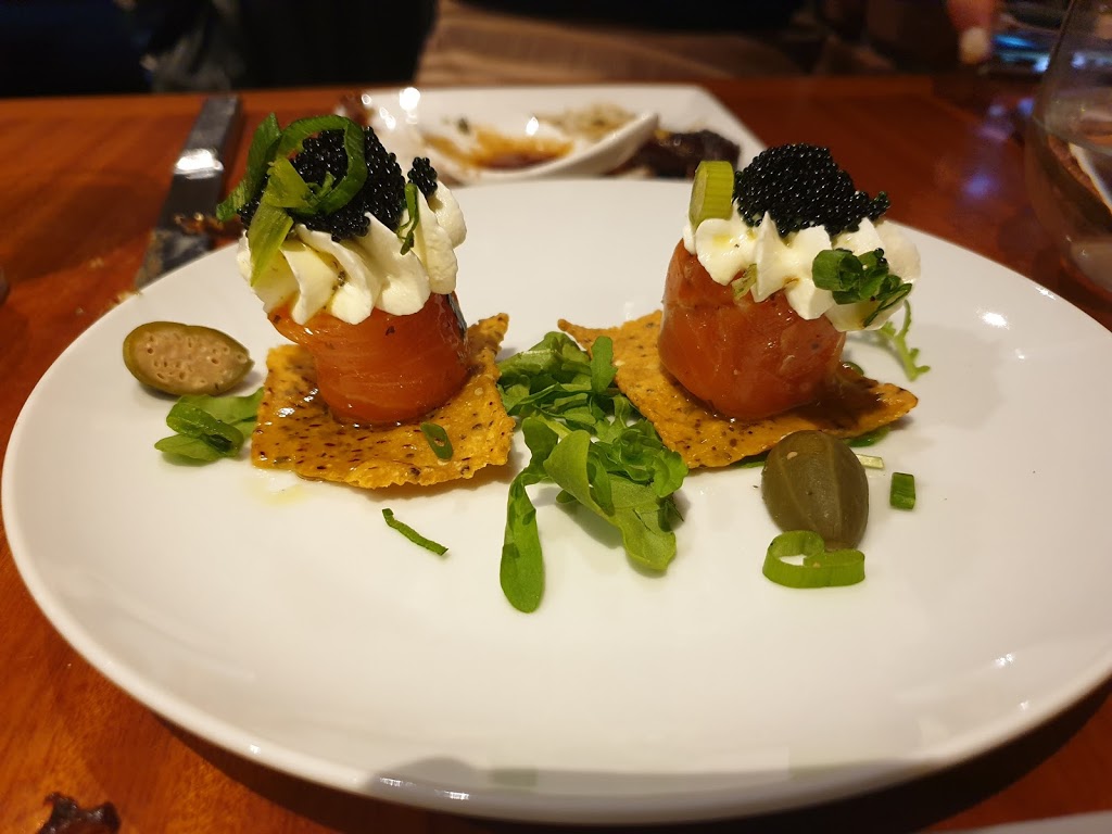 Aroma Meze | 239 Nepean St, Ottawa, ON K2P 0B7, Canada | Phone: (613) 232-1377