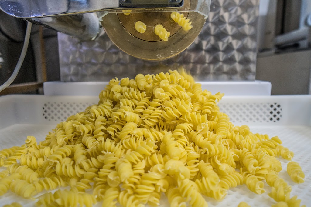 Canmore Pasta Co. | 113 Bow Meadows Crescent #1, Canmore, AB T1W 2W8, Canada | Phone: (403) 678-5266