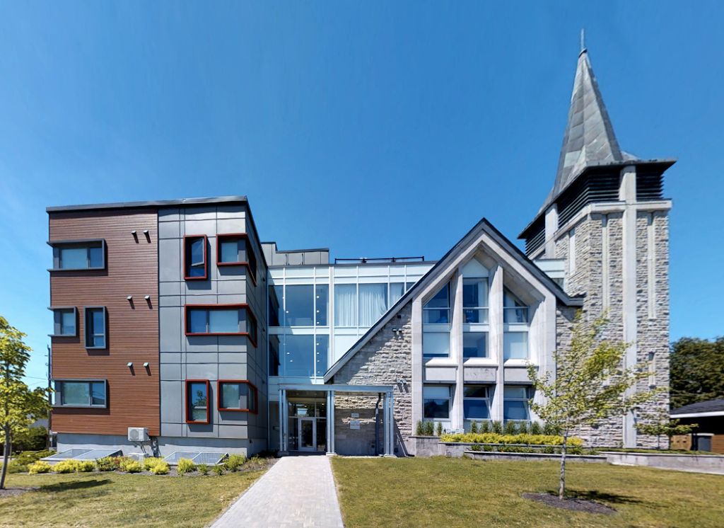 The Spire | 87 Mann Ave, Ottawa, ON K1N 7X6, Canada | Phone: (877) 261-0301