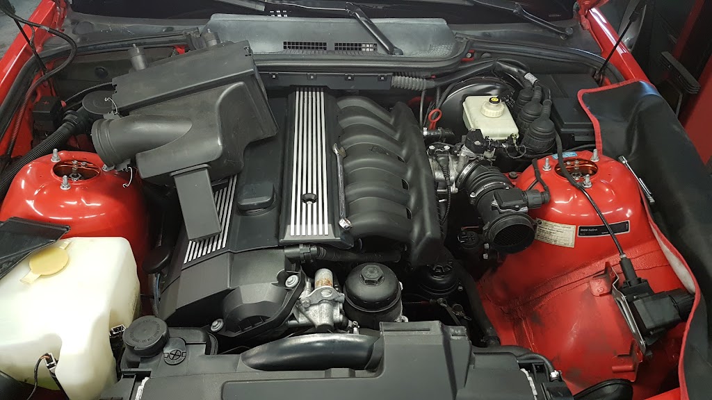 Euro Touch Tuning | 2586 Dunwin Dr # 6, Mississauga, ON L5L 1J5, Canada | Phone: (647) 692-3876