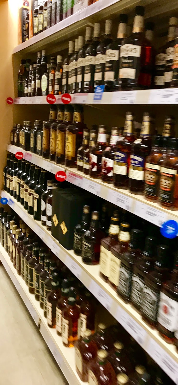 LCBO | 39 King St, Delta, ON K0E 1G0, Canada | Phone: (613) 928-2532