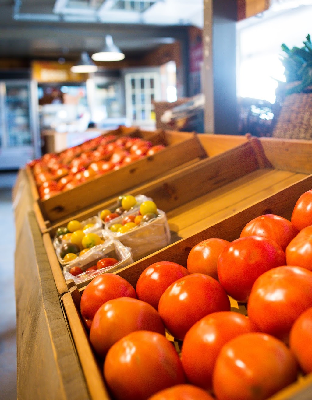 Curries Farm Market | 736 Sixth St, Collingwood, ON L9Y 3Y9, Canada | Phone: (705) 445-2005