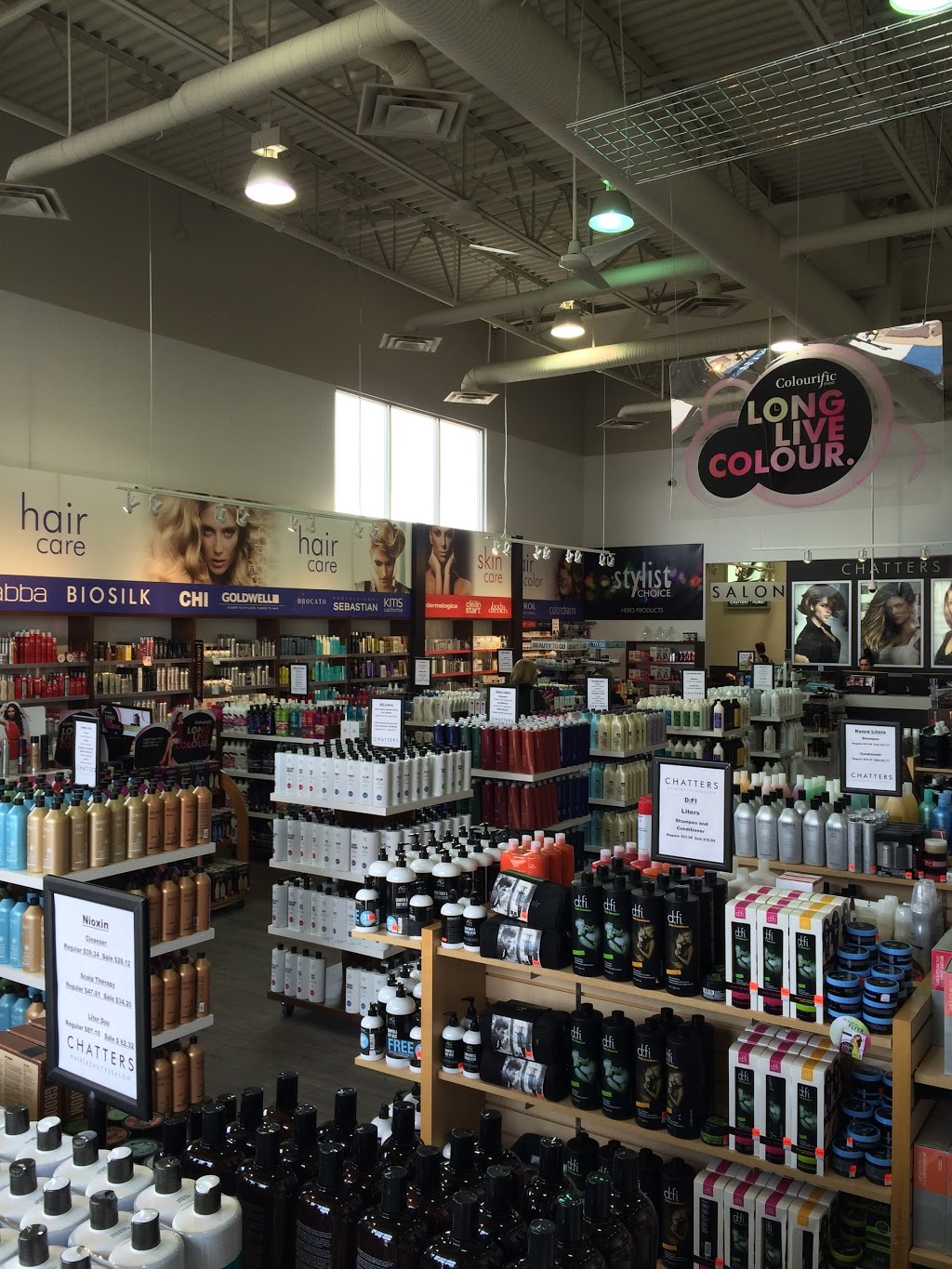 Chatters Hair Salon | 1589 Kenaston Blvd #1, Winnipeg, MB R3P 2N3, Canada | Phone: (204) 487-7807