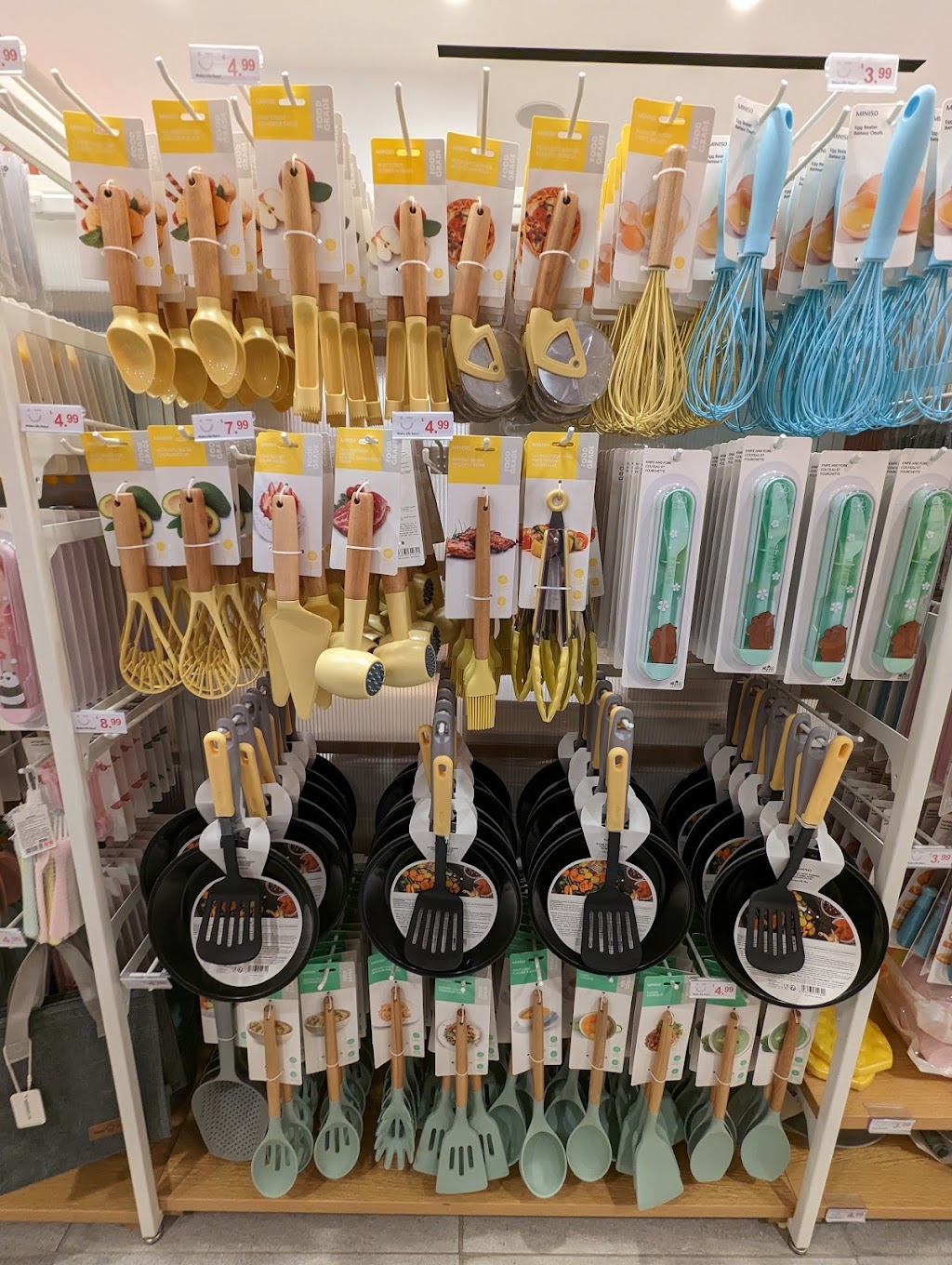 MINISO | 240 Leighland Ave Unit 205A, Oakville, ON L6H 3H6, Canada | Phone: (647) 349-5288