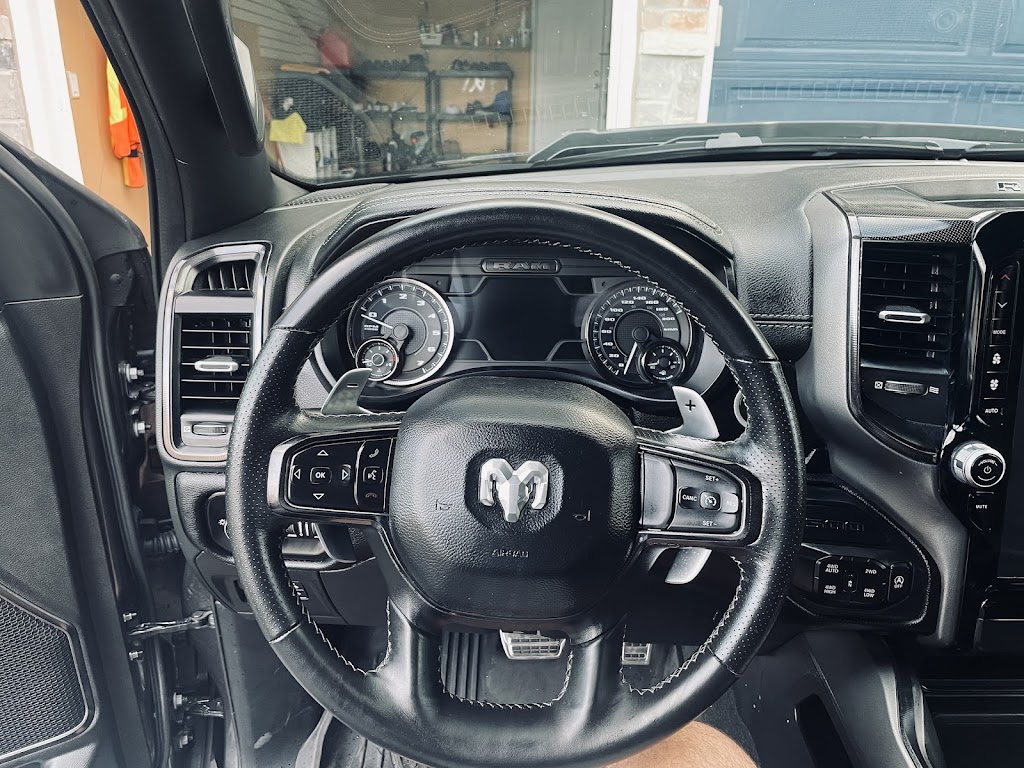 Fresh Detailers | 39 Elysian Fields Cir, Brampton, ON L6Y 0C3, Canada | Phone: (647) 804-1984