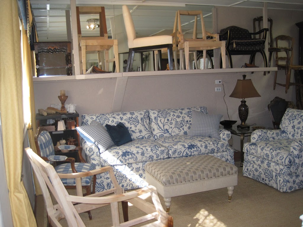 Kingswood Upholstery | 4405 Major MacKenzie Dr W, Woodbridge, ON L4L 1A6, Canada | Phone: (647) 527-6595