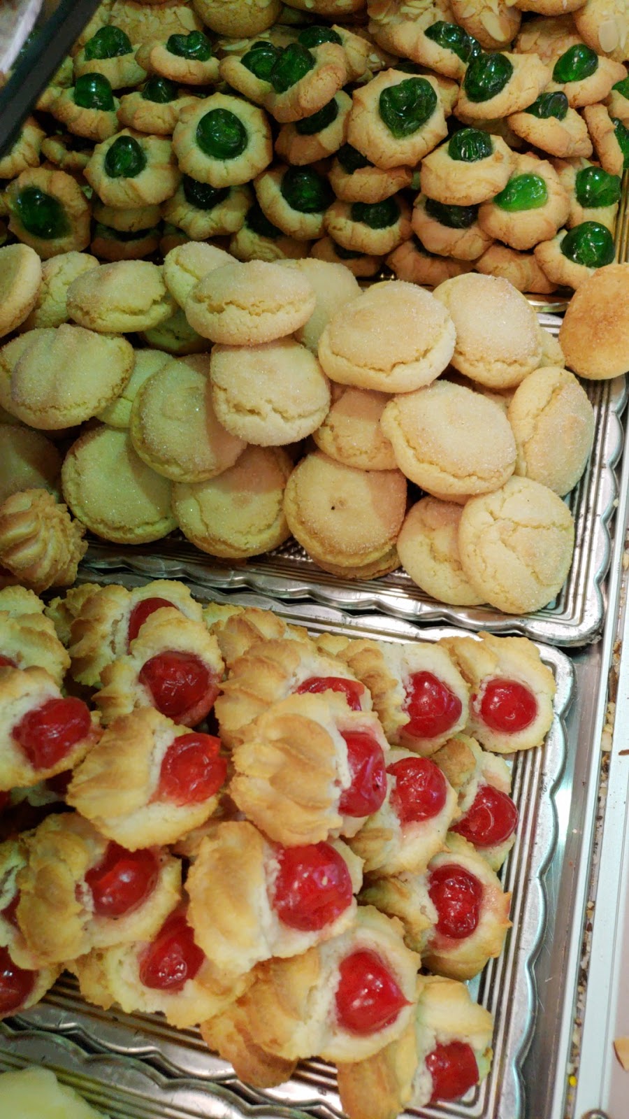 Pâtisserie Boulangerie Del Sole Anjou | 7750 Boul Henri-Bourassa E, Montréal, QC H1E 1P2, Canada | Phone: (514) 648-3222