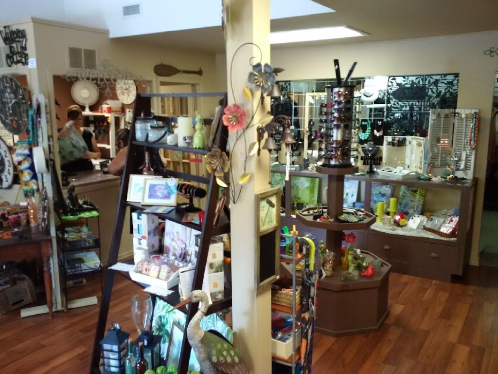 Gift Cabin | Erieau, ON N0P 1N0, Canada | Phone: (519) 355-5051