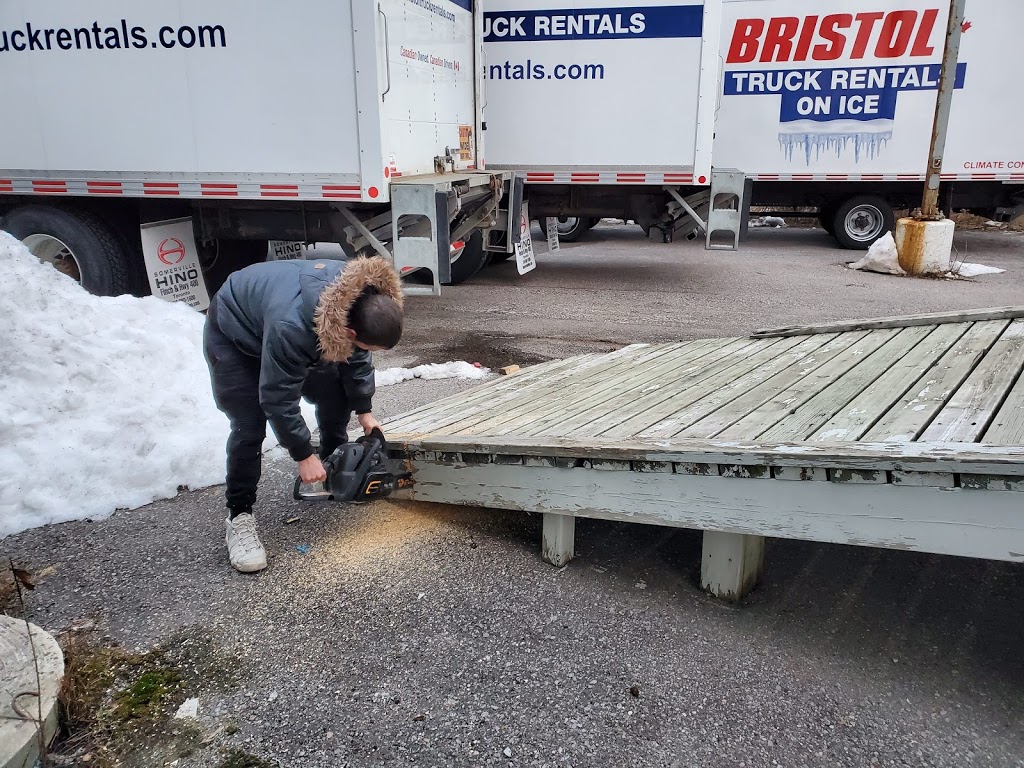 Haul It Away | Kantium Way, Whitby, ON L1N 0L5, Canada | Phone: (905) 449-5865