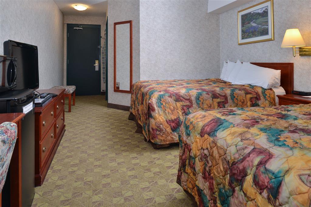 Lexington Inn & Suites Windsor | 2130 Division Rd, Windsor, ON N8W 2A1, Canada | Phone: (519) 250-4657