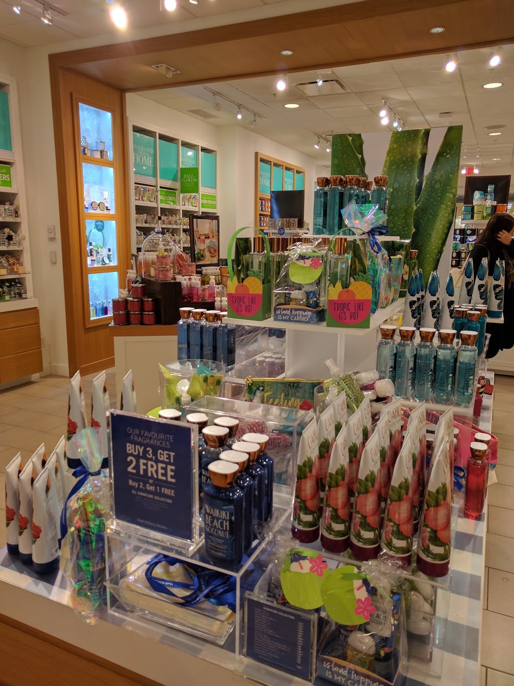 Bath & Body Works | 32900 S Fraser Way, Abbotsford, BC V2S 5A1, Canada | Phone: (604) 755-5660