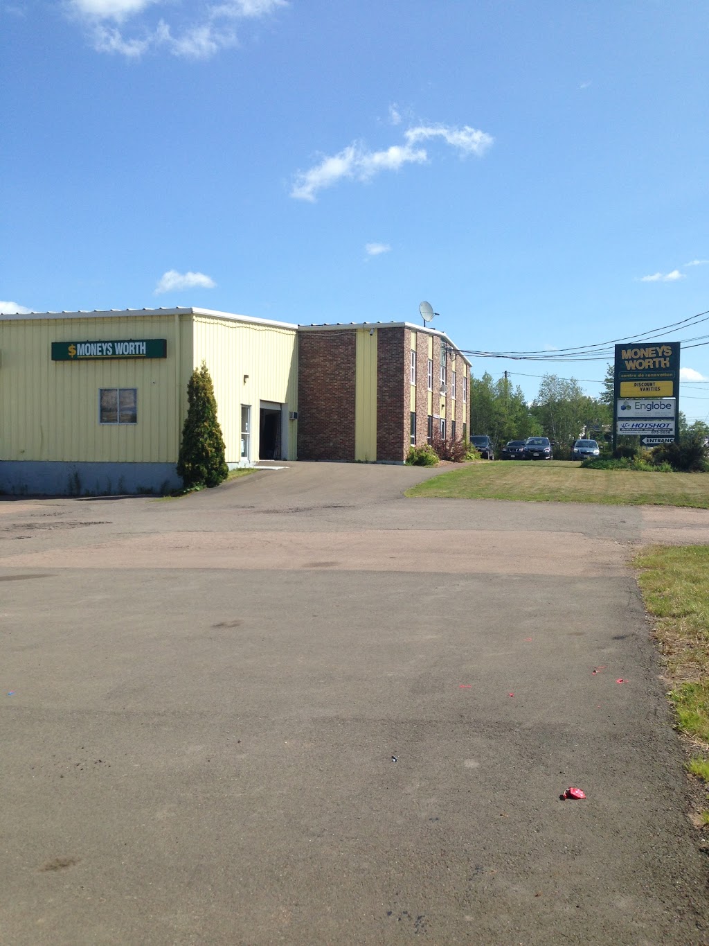 Moneysworth inc | 1067 Champlain St, Dieppe, NB E1A 1P9, Canada | Phone: (506) 855-3381