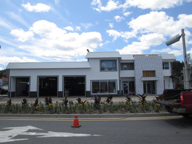 Machabee Automobiles | 7315 Boulevard du Curé Labelle, Labelle, QC J0T 1H0, Canada | Phone: (819) 686-2351