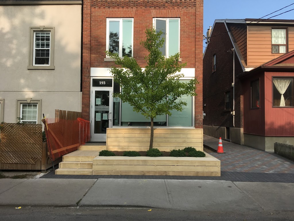TOMDEA | 3744 St Clair Ave E #606, Scarborough, ON M1M 1T8, Canada | Phone: (647) 786-6107