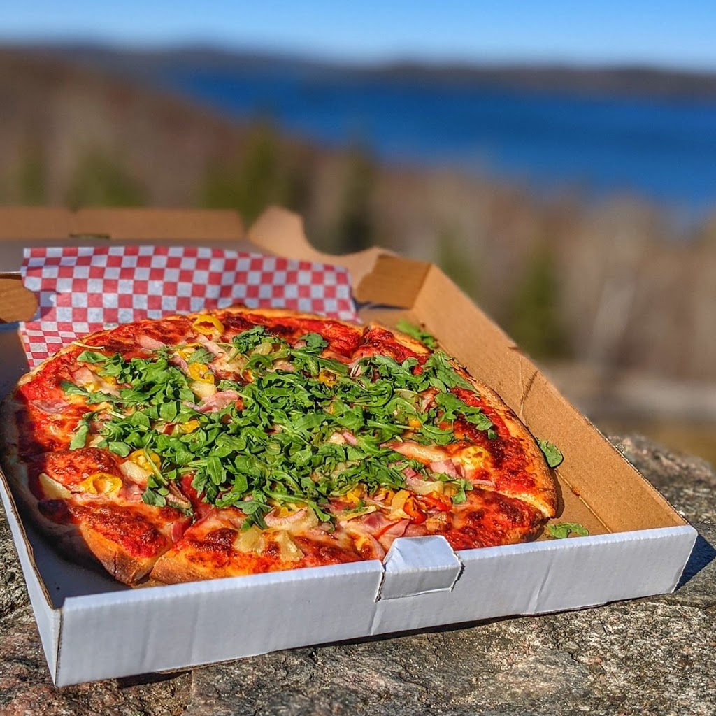 Bent Pizza Pie | 39268 Combermere Rd, Combermere, ON K0J 1L0, Canada | Phone: (613) 668-2368