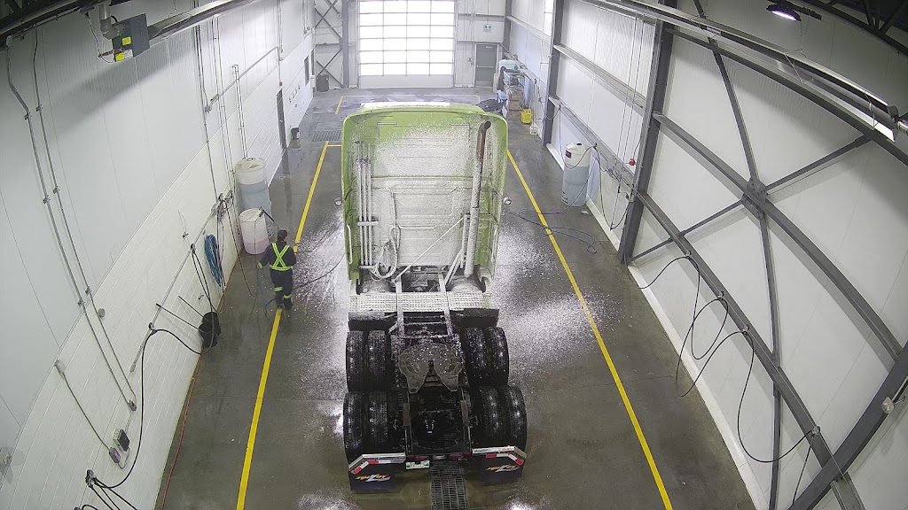 Expertz Fleet Service Center | 132 Samborski Dr, Oak Bluff, MB R4G 0B3, Canada | Phone: (204) 489-6363