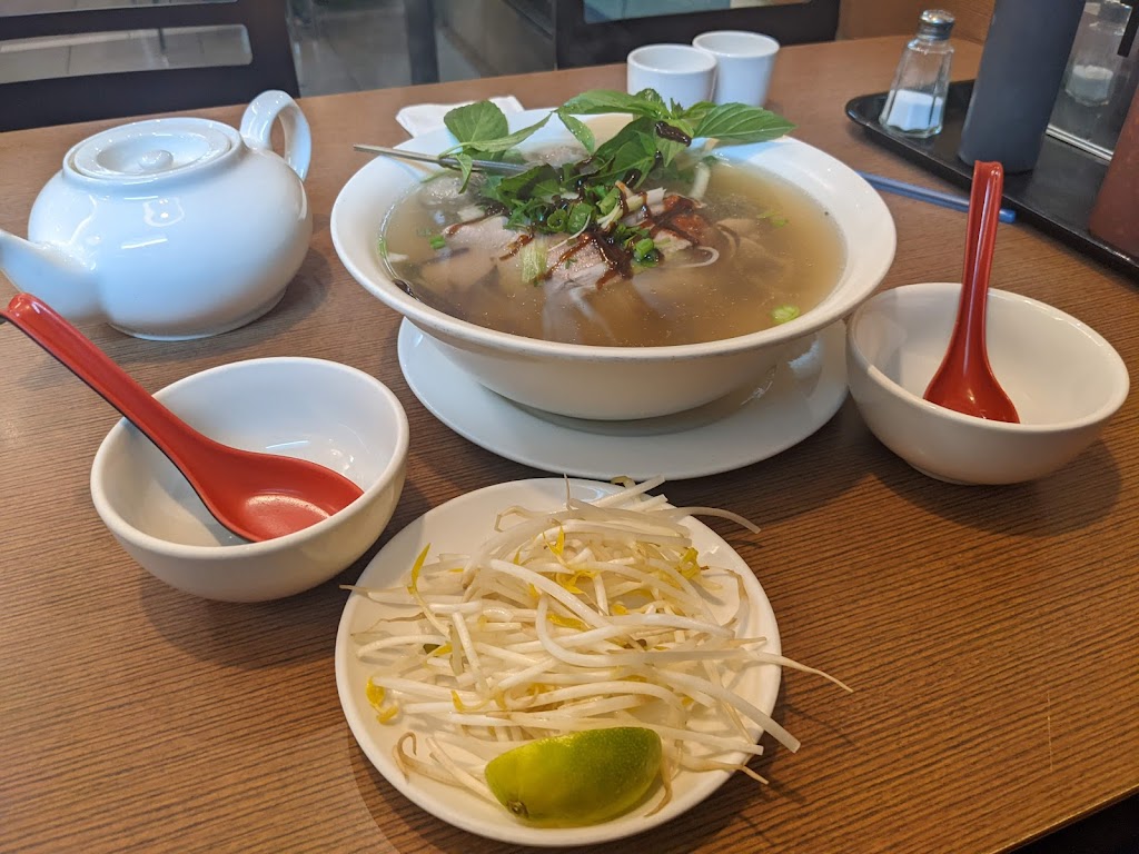 Pho Vietnam | 1280 Kennedy Rd, Scarborough, ON M1P 2L5, Canada | Phone: (416) 755-0909