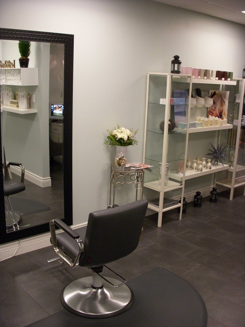 The Alcove Hair Studio | 20 Freel Ln #2, Whitchurch-Stouffville, ON L4A 8B9, Canada | Phone: (905) 591-1840