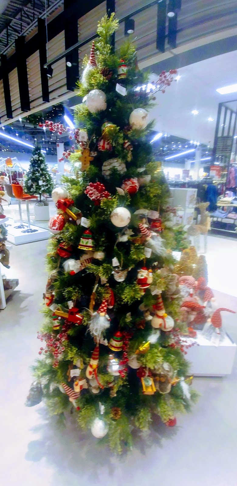 The Bay | Carrefour Angrignon, 7091 Newman Blvd, Lasalle, QC H8N 1X1, Canada | Phone: (514) 366-0825