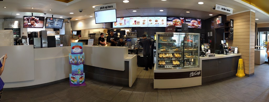 McDonalds | 300 Confederation Dr, Saskatoon, SK S7L 1J2, Canada | Phone: (306) 382-3420