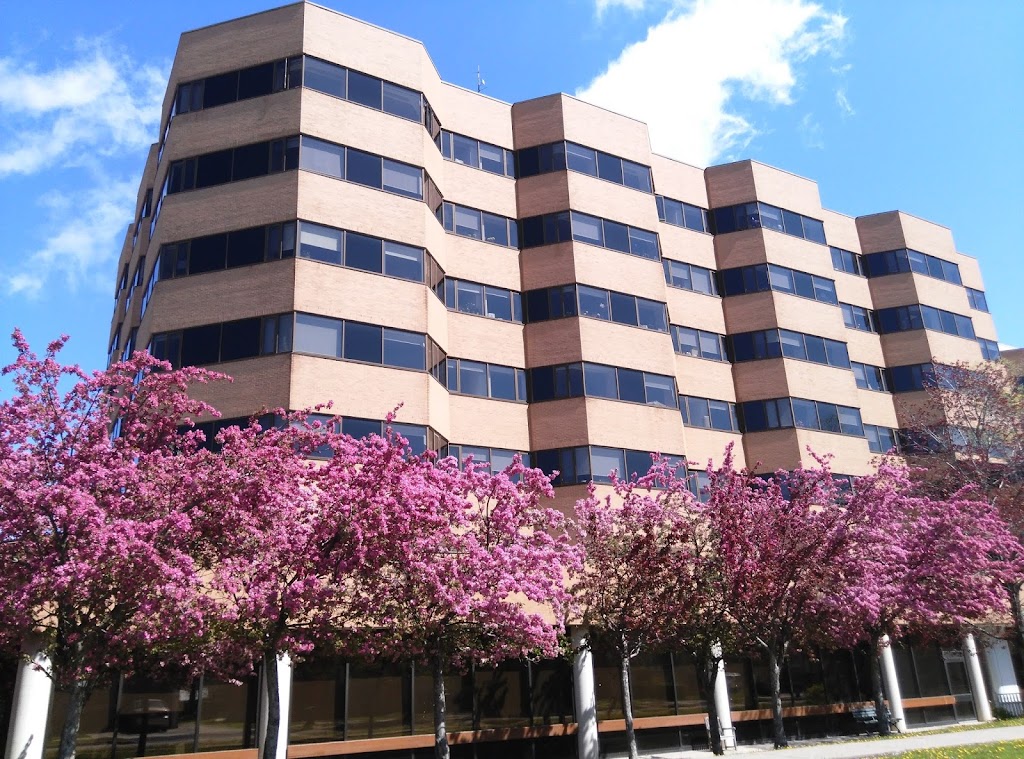 Baycrest Centre | 3560 Bathurst Street, Toronto, ON M6A 2E1, Canada | Phone: (416) 785-2500