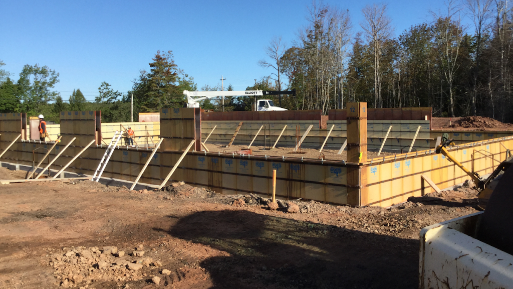 Van Veld Brothers Contracting Ltd | 177 Douglas Rd RR3, Westville, NS B0K 2A0, Canada | Phone: (902) 754-2972