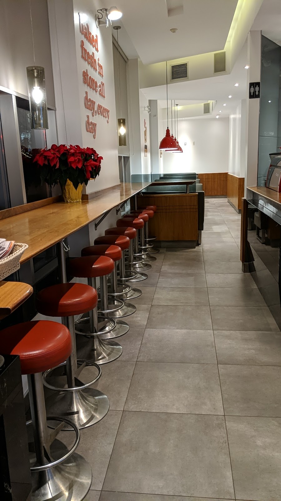 Aroma Espresso Bar | 2040 Avenue Rd, North York, ON M5M 4A6, Canada | Phone: (416) 489-8987
