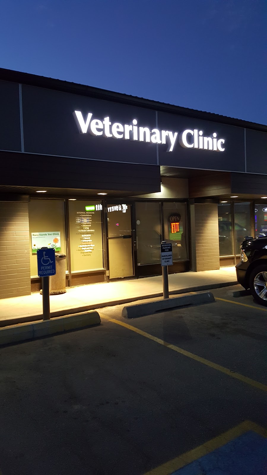 Ranchlands Veterinary Clinic Calgary | 7750 Ranchview Dr NW, Calgary, AB T3G 1Y9, Canada | Phone: (403) 457-3558