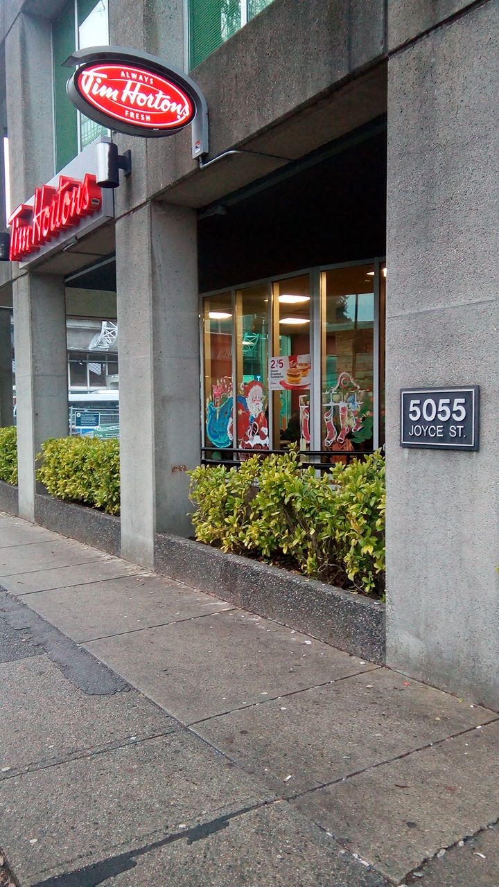 Tim Hortons | 5055 Joyce St Unit 150, Vancouver, BC V5R 4G7, Canada | Phone: (604) 433-3354