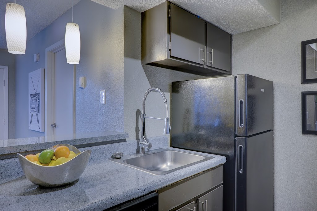 SNAM Cleaning Services Montreal | 4890 Rue Harry-Worth, Montréal, QC H9H 4Y5, Canada | Phone: (514) 219-7799
