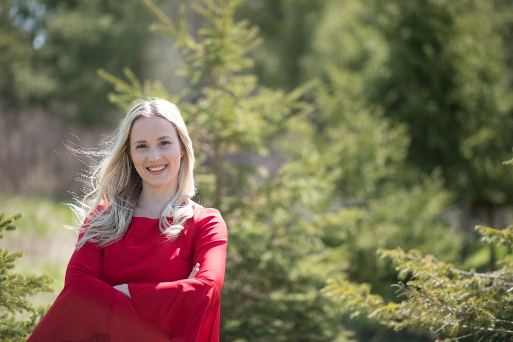 Sarah Arseneault - eXp Realty Canada - Serving Sarnia and Beyond | 4760 Wanstead Rd, Petrolia, ON N0N 1R0, Canada | Phone: (519) 328-1467