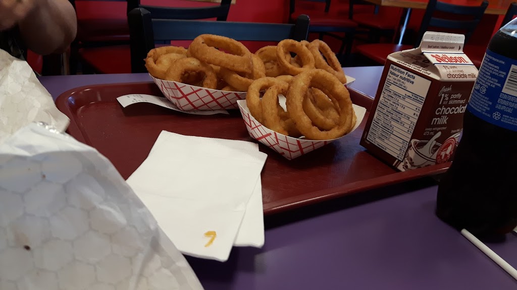 Burger Pit | 5 Booth St, Oro-Medonte, ON L0N 1T0, Canada | Phone: (705) 487-6444
