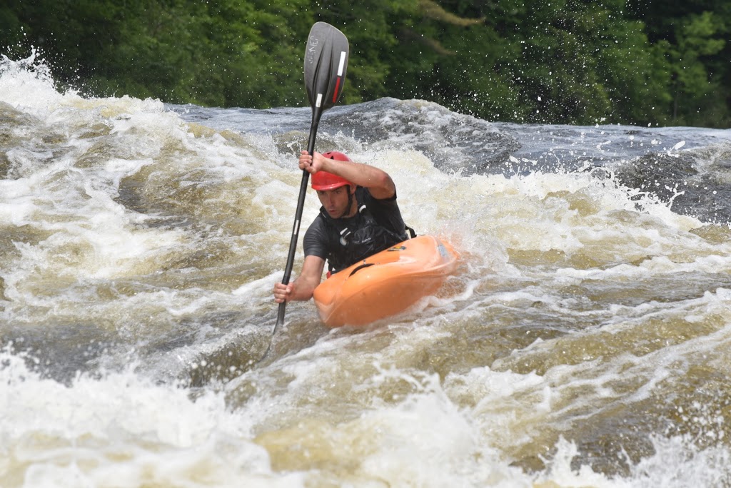 ABV Kayak et Excursions | 1187 Ch. de la Rivière Rouge, Grenville-sur-la-Rouge, QC J0V 1B0, Canada | Phone: (819) 242-4477